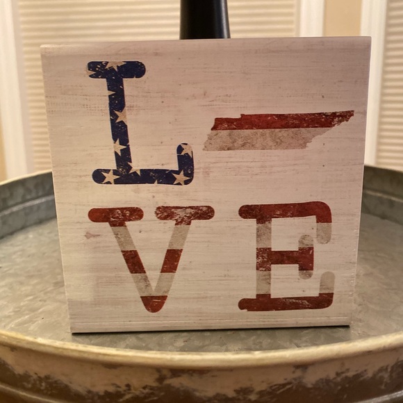 Patriotic Tennessee Love Wood Sign For Tier Trays Tabletop or Shelf, State Of TN - Picture 7 of 14
